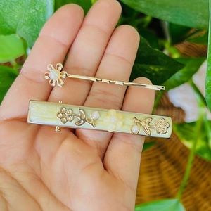 Floral Hair Accessory